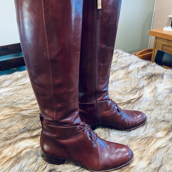 LOUISE et Cia Tall Riding Equestrian - Picture 2 of 10